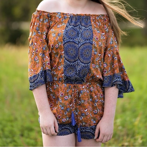 Umgee Patterned Romper - Picture 1 of 6